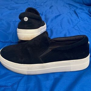Steve Madden womens black sneakers, size 8.